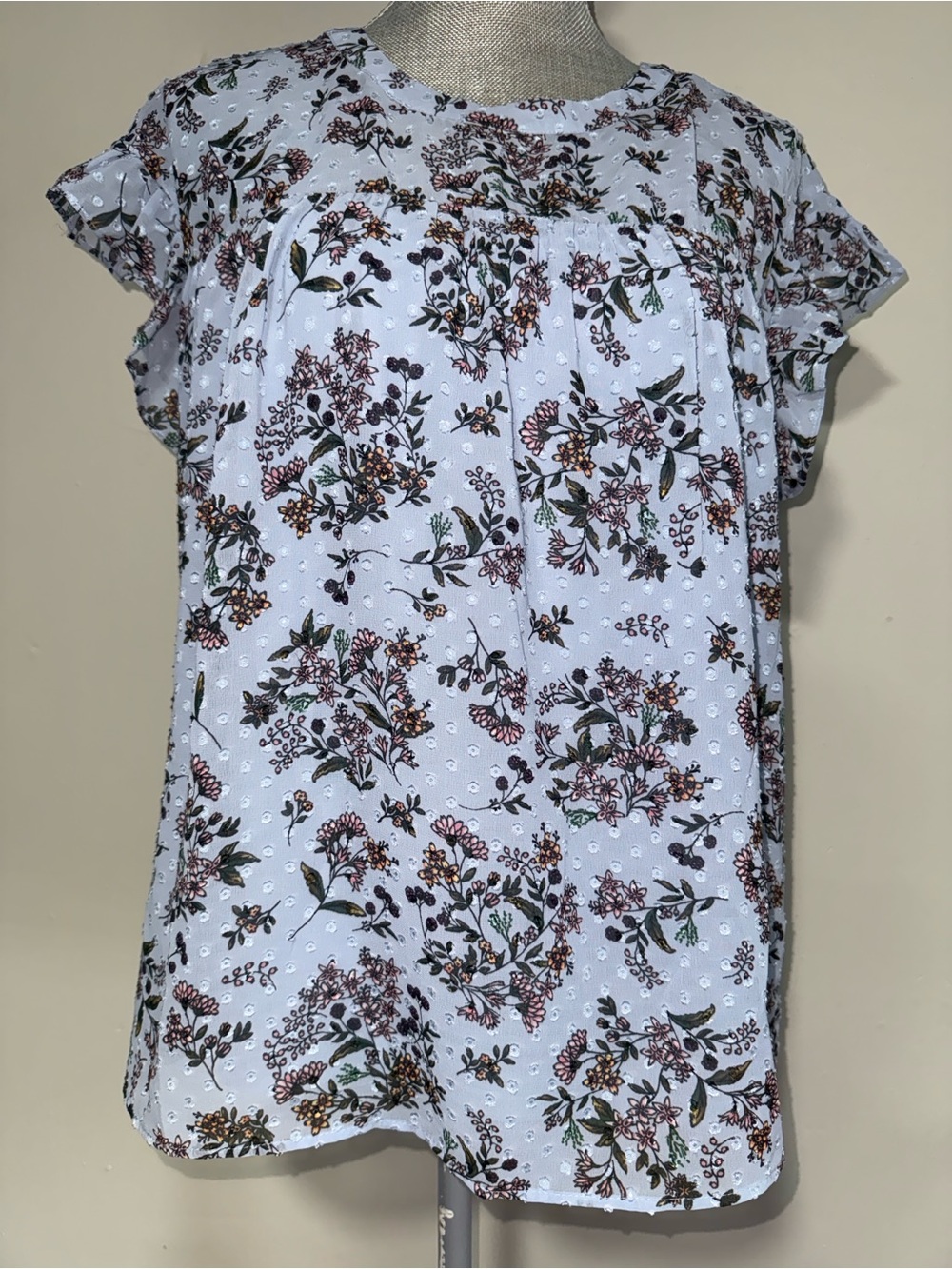 DR2 Pale Blue Floral Eyelet Flutter Sleeve Top
